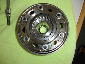RSVR flywheel showing the weight attached by six bolts. Futura similar ifnot identical
